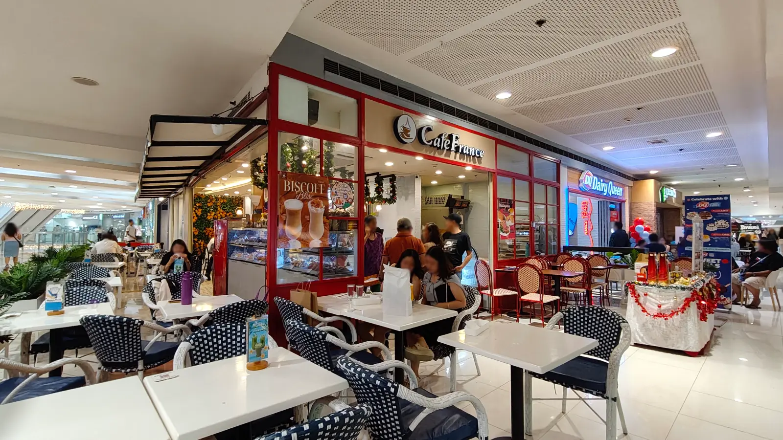 CAFE FRANCE in SM Megamall